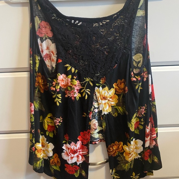 Urban Planet Tank Top - Picture 2 of 2